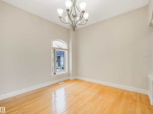 22 Shores Drive, Leduc, AB - Indoor Photo Showing Other Room