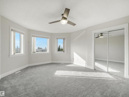 22 Shores Drive, Leduc, AB - Indoor Photo Showing Other Room
