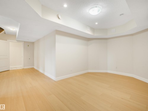 22 Shores Drive, Leduc, AB - Indoor Photo Showing Other Room