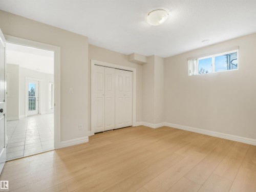 22 Shores Drive, Leduc, AB - Indoor Photo Showing Other Room