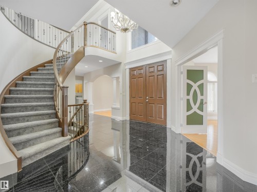 22 Shores Drive, Leduc, AB - Indoor Photo Showing Other Room