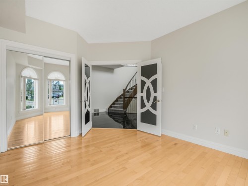 22 Shores Drive, Leduc, AB - Indoor Photo Showing Other Room