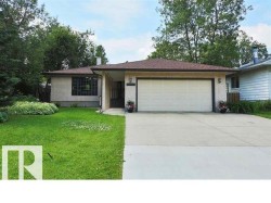 11823 91 Avenue NW  Edmonton, AB T6G 1B1