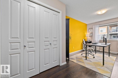 17020 78A Street Nw, Edmonton, AB - Indoor Photo Showing Office