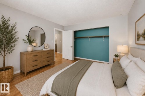 #107 10138 116 St Nw, Edmonton, AB - Indoor Photo Showing Bedroom