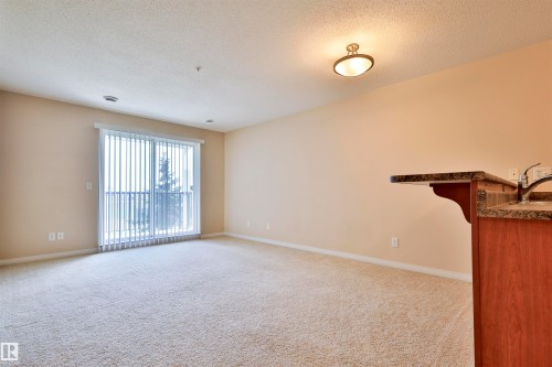#213 6925 199 St Nw, Edmonton, AB - Indoor Photo Showing Other Room