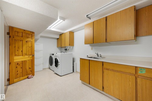 4139 122 Street Nw, Edmonton, AB - Indoor Photo Showing Laundry Room