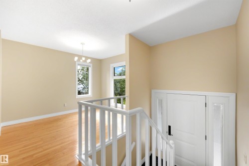 4139 122 Street Nw, Edmonton, AB - Indoor Photo Showing Other Room