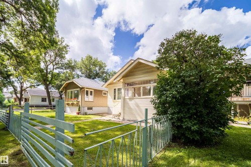11604 97 Street Nw, Edmonton, AB - Outdoor