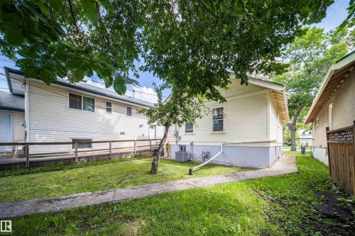 11604 97 Street Nw, Edmonton, AB - Outdoor