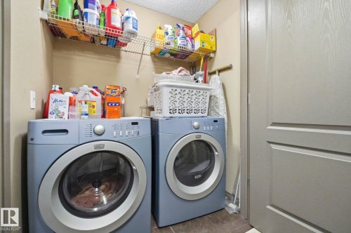 5420 162B Avenue Nw, Edmonton, AB - Indoor Photo Showing Laundry Room
