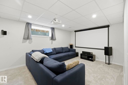 5420 162B Avenue Nw, Edmonton, AB - Indoor Photo Showing Other Room