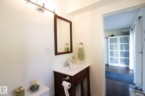 5019 42 Street, Cold Lake, AB - Indoor Photo Showing Bathroom