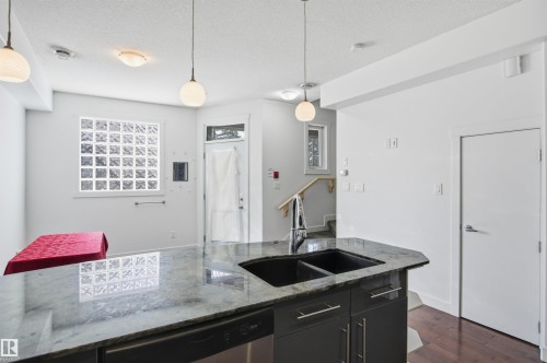 10806 83 Avenue Nw, Edmonton, AB - Indoor Photo Showing Kitchen With Double Sink