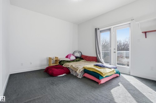 10806 83 Avenue Nw, Edmonton, AB - Indoor Photo Showing Bedroom
