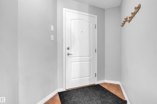 #2115 9357 Simpson Dr Nw, Edmonton, AB - Indoor Photo Showing Other Room