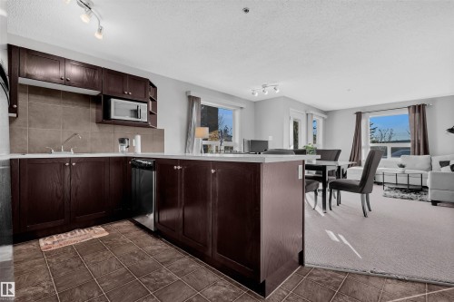 #2115 9357 Simpson Dr Nw, Edmonton, AB - Indoor Photo Showing Kitchen