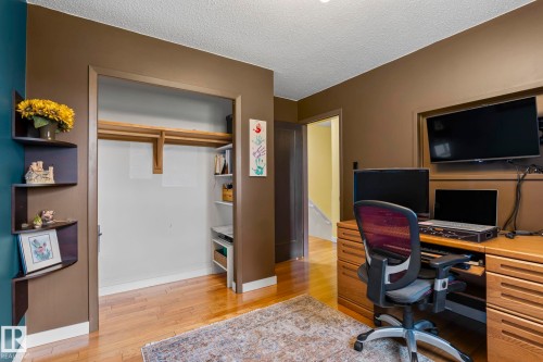 4111 131 Avenue Nw, Edmonton, AB - Indoor Photo Showing Office