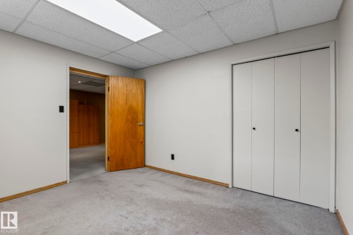 4111 131 Avenue Nw, Edmonton, AB - Indoor Photo Showing Other Room