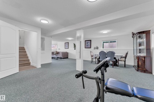916 Jordan Crescent Nw, Edmonton, AB - Indoor Photo Showing Gym Room