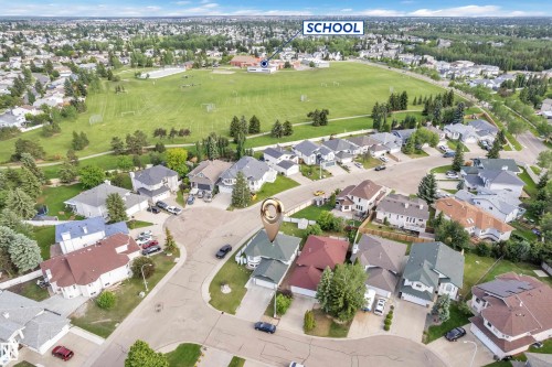 916 Jordan Crescent Nw, Edmonton, AB - Outdoor With View