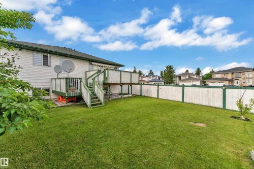 916 Jordan Crescent Nw, Edmonton, AB - Outdoor