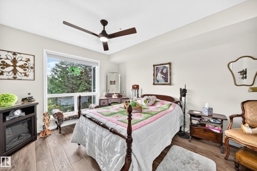 #209 102 Bridgeport Cx, Leduc, AB - Indoor Photo Showing Bedroom