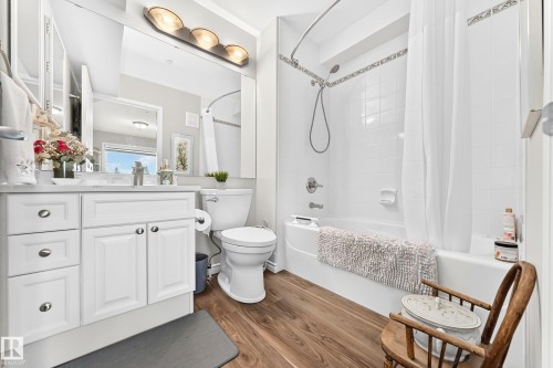 #209 102 Bridgeport Cx, Leduc, AB - Indoor Photo Showing Bathroom
