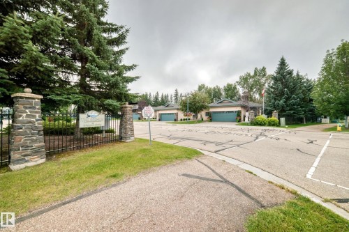 #209 102 Bridgeport Cx, Leduc, AB - Outdoor