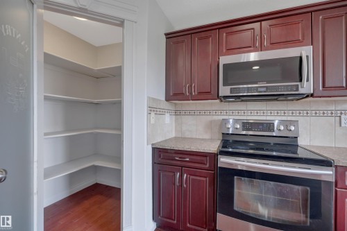 24 Birchmont Drive, Leduc, AB - Indoor Photo Showing Kitchen