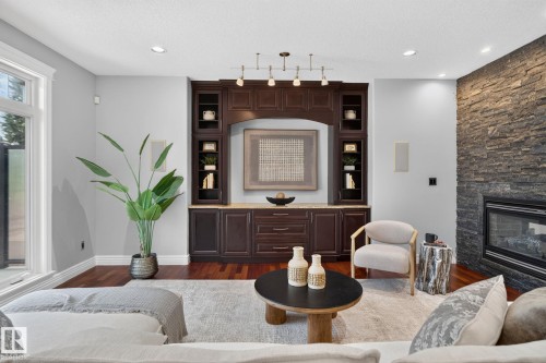 93 Nottingham Point, Sherwood Park, AB - Indoor Photo Showing Living Room With Fireplace