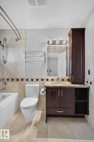 93 Nottingham Point, Sherwood Park, AB - Indoor Photo Showing Bathroom