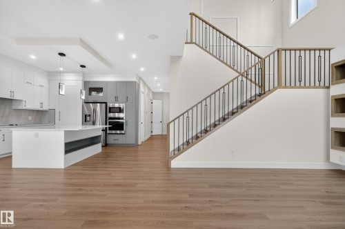 132 Edgewater Circle, Leduc, AB - Indoor Photo Showing Kitchen