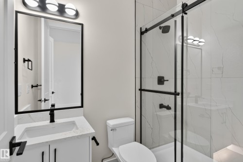 132 Edgewater Circle, Leduc, AB - Indoor Photo Showing Bathroom