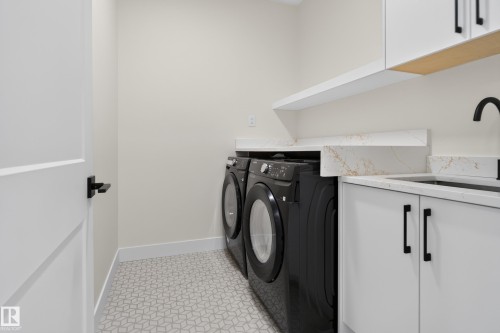132 Edgewater Circle, Leduc, AB - Indoor Photo Showing Laundry Room