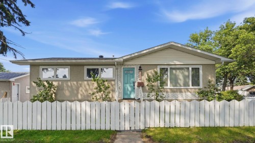 12002 39 Street Nw, Edmonton, AB - Outdoor