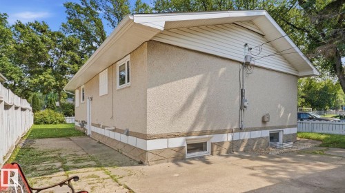 12002 39 Street Nw, Edmonton, AB - Outdoor With Exterior