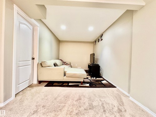 1824 Rutherford Road Sw, Edmonton, AB - Indoor