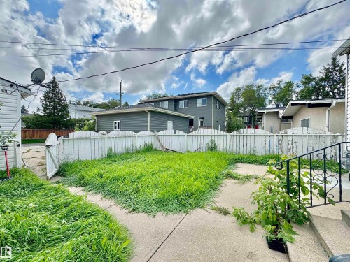 6209 106 Street Nw, Edmonton, AB - Outdoor