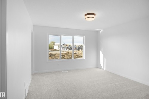 35 Leawood Link, Spruce Grove, AB - Indoor Photo Showing Other Room