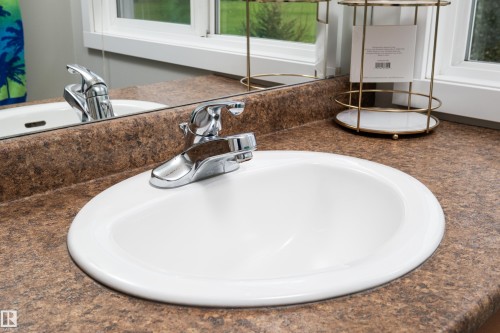 #12 320 Spruce Ridge Rd, Spruce Grove, AB - Indoor Photo Showing Bathroom