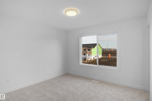 37 Leawood Link, Spruce Grove, AB - Indoor Photo Showing Other Room
