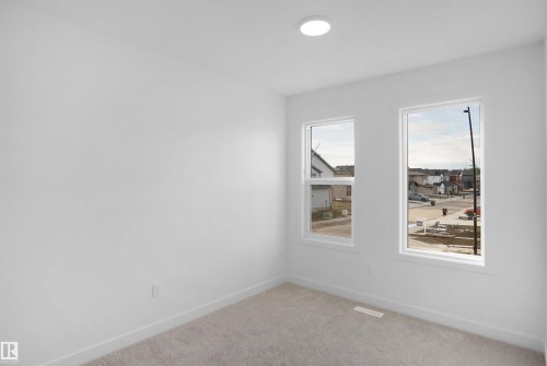 37 Leawood Link, Spruce Grove, AB - Indoor Photo Showing Other Room