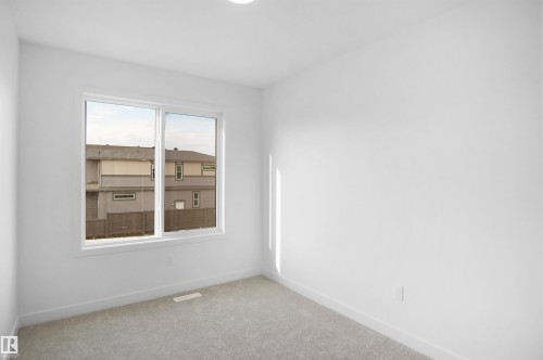 37 Leawood Link, Spruce Grove, AB - Indoor Photo Showing Other Room