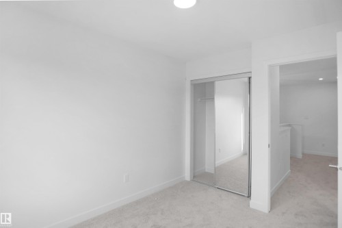 37 Leawood Link, Spruce Grove, AB - Indoor Photo Showing Other Room