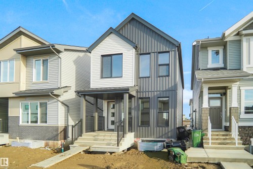 37 Leawood Link, Spruce Grove, AB - Outdoor With Facade