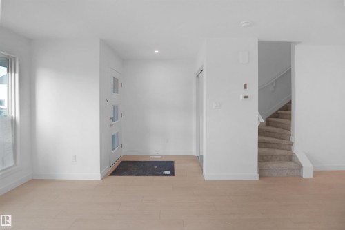 37 Leawood Link, Spruce Grove, AB - Indoor Photo Showing Other Room