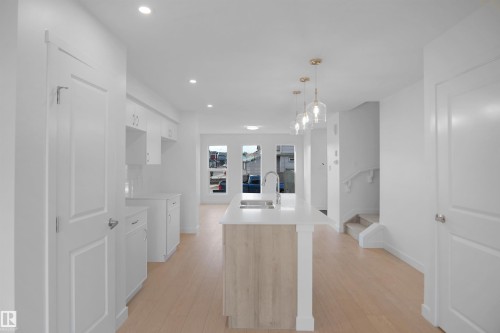 37 Leawood Link, Spruce Grove, AB - Indoor Photo Showing Other Room