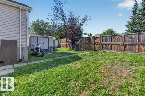 4624 36 Avenue Nw, Edmonton, AB - Outdoor