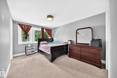 Recessed ceiling light fixture - 12730 118 Street Nw, Edmonton, AB - Indoor Photo Showing Bedroom